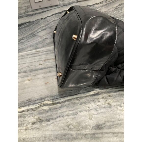 Burberry Quilted Tote Bag In Black With Leather Trim - Picture 8 of 13